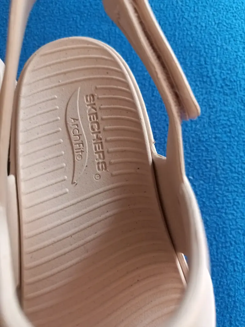 Sandalias beige de mujer - 4
