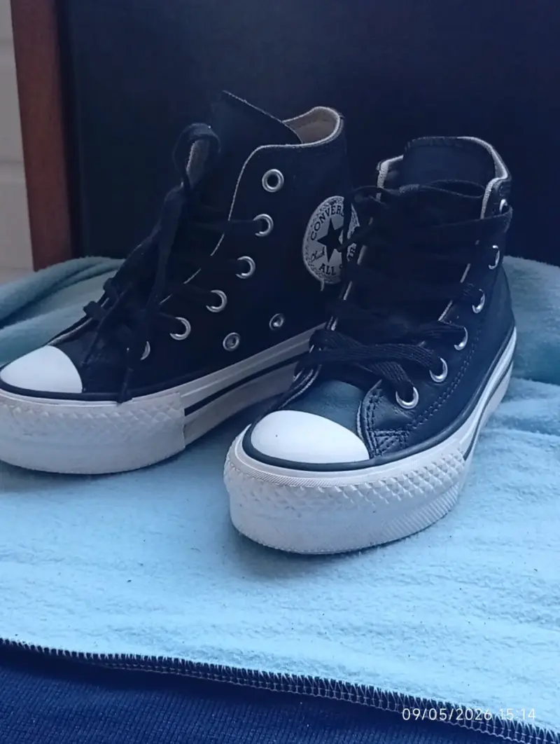 Zapatillas negras Converse