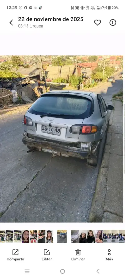 Automóvil compacto para reparación - miniatura 2