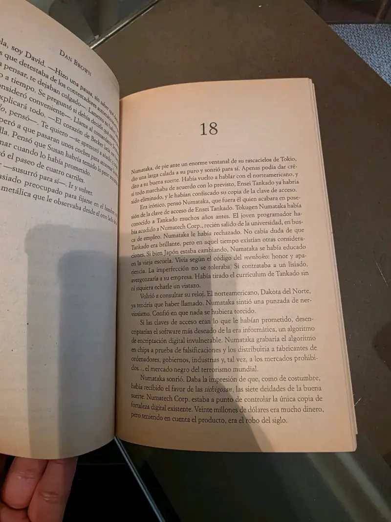 Libro La fortaleza digital - 3