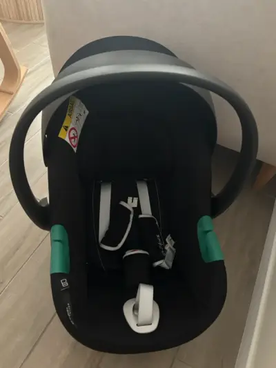 Silla de auto para bebé Cybex atom b2 - miniatura 1