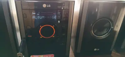 Sistema de audio LG con USB - miniatura 2