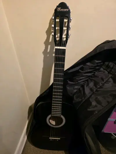 Guitarra acústica Mercury negra - miniatura 1