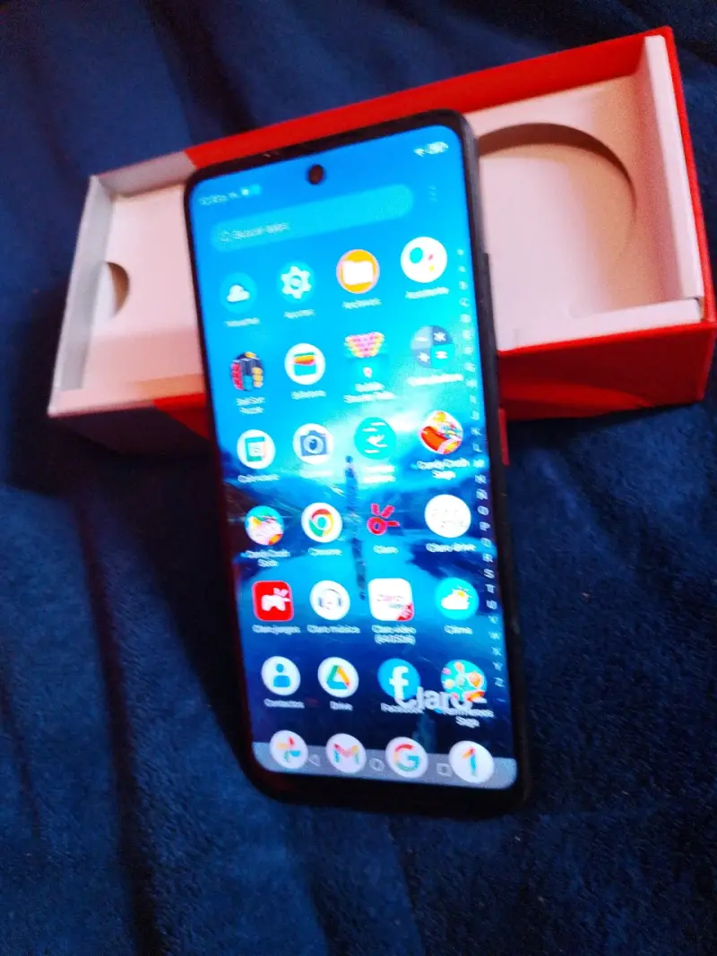 Teléfono móvil Android - 1