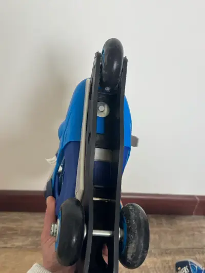 Patines Avengers para niños - miniatura 3