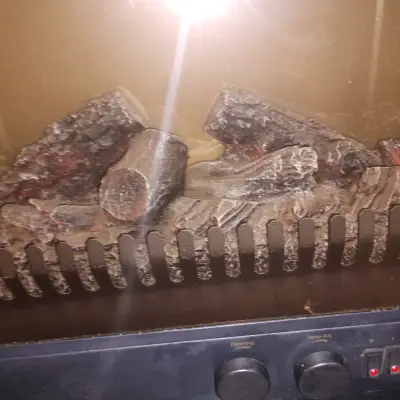 Calefactor eléctrico efecto leña - miniatura 1