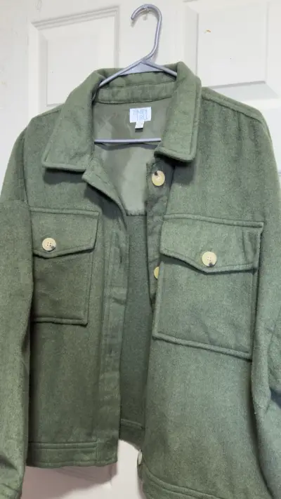 Chaqueta verde estilo militar - miniatura 3