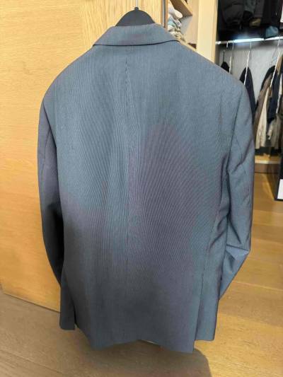 Traje gris elegante - miniatura 2