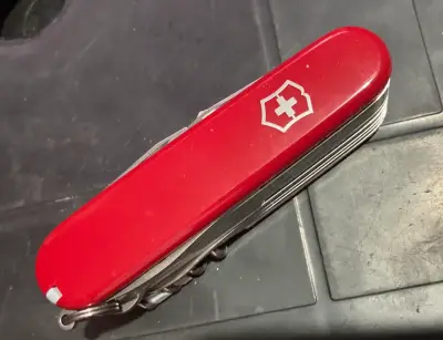 Navaja Suiza multiusos roja + Estuche Cuero - miniatura 1