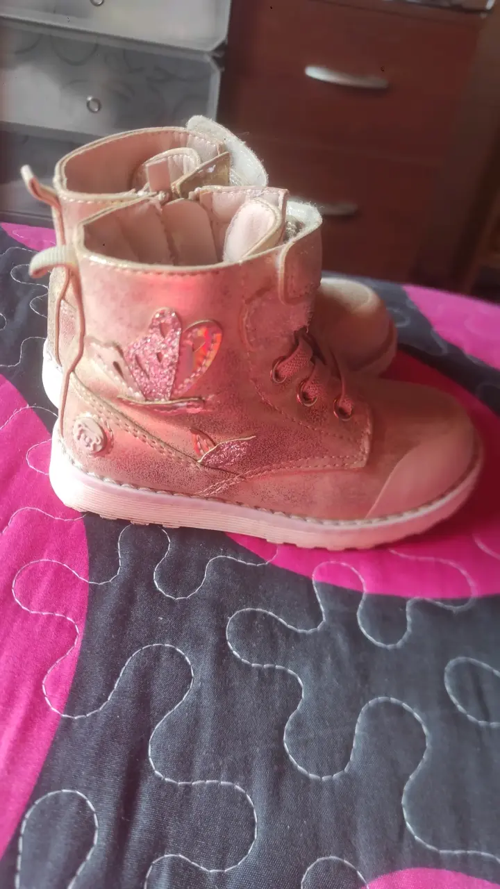 Botines rosados con brillantes - 1