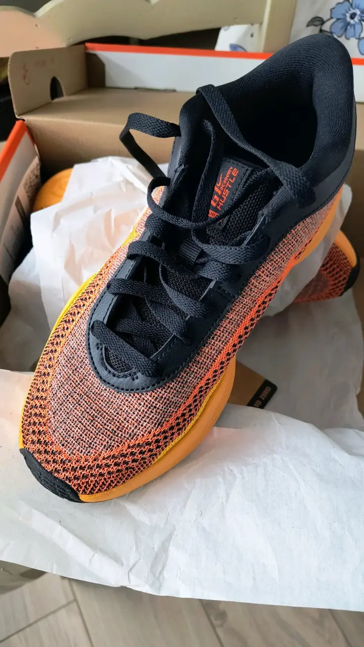 Zapatillas deportivas naranjas - 2
