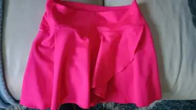 Falda corta rosa deportiva - miniatura 2