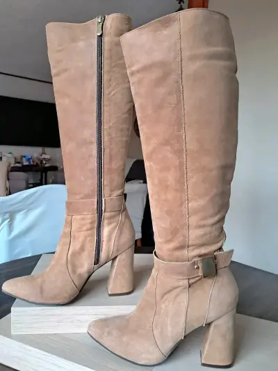 Botas Pollini  de tacón tabaco, 100% cuero - miniatura 1