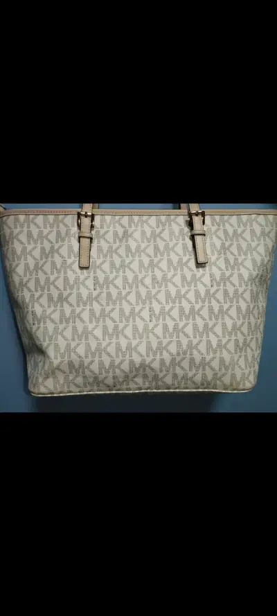 CARTERA MICHAEL KORS ORIGINAL PERFECTO ESTADO - miniatura 3