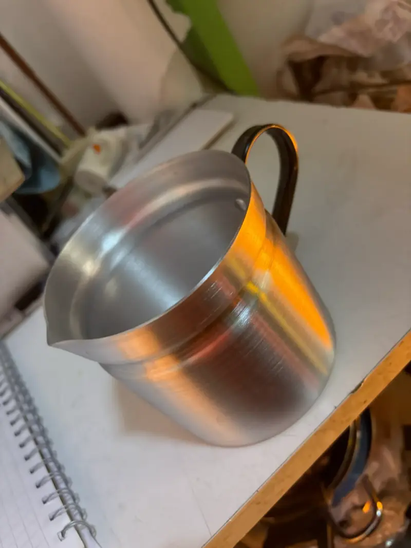 Jarra lechera de aluminio sencilla - 2