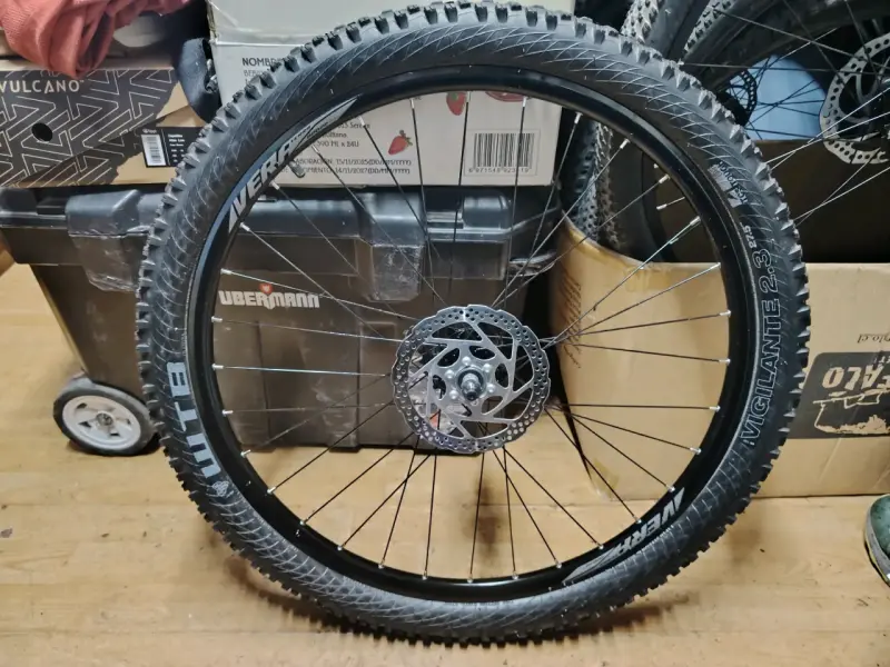 Rueda 27.5 trasera de bicicleta MTB - 4