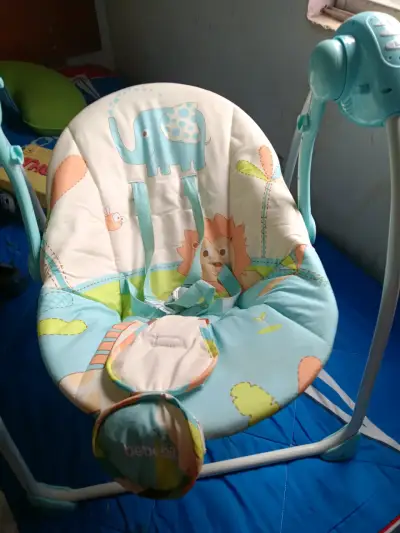 Columpio infantil musical - miniatura 2
