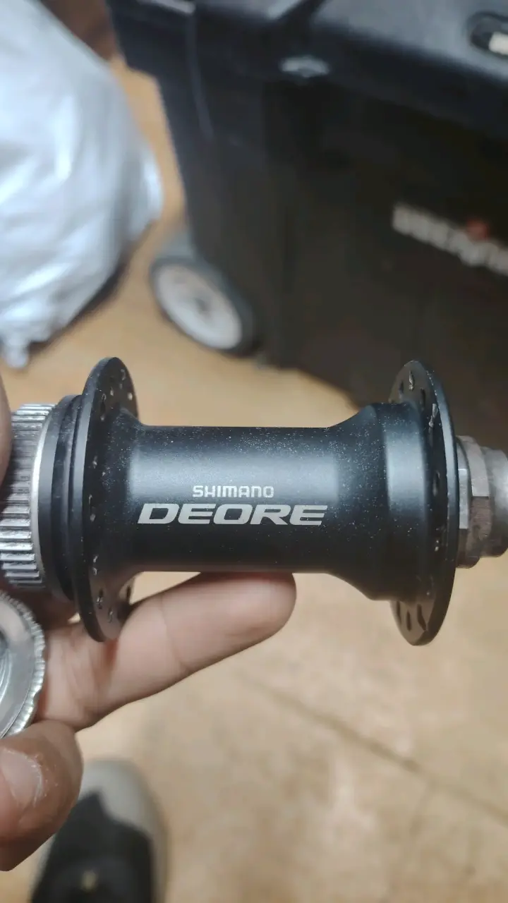 Maza eje 15x110 y 15x100 15mil cada una - 5