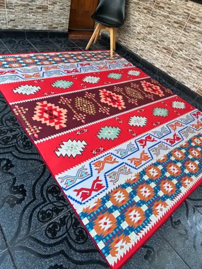 Alfombra étnica multicolor grande - miniatura 2
