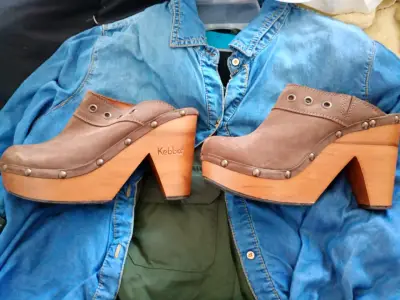 Zuecos de cuero marrón Kebba - miniatura 2