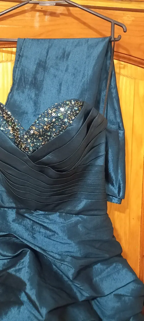 Vestido strapless verde botella con lentejuelas - 2