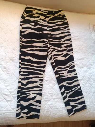 Pantalon Basement animal print blanco y negro - miniatura 1