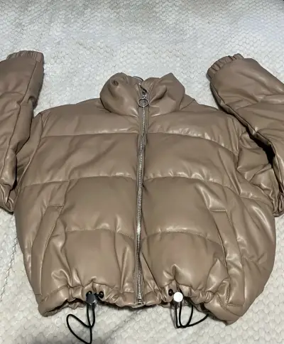 Chaqueta acolchada beige - miniatura 1