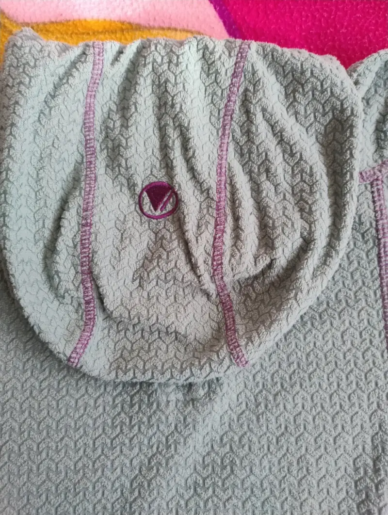 Poleron infantil verde con capucha lippi - 3