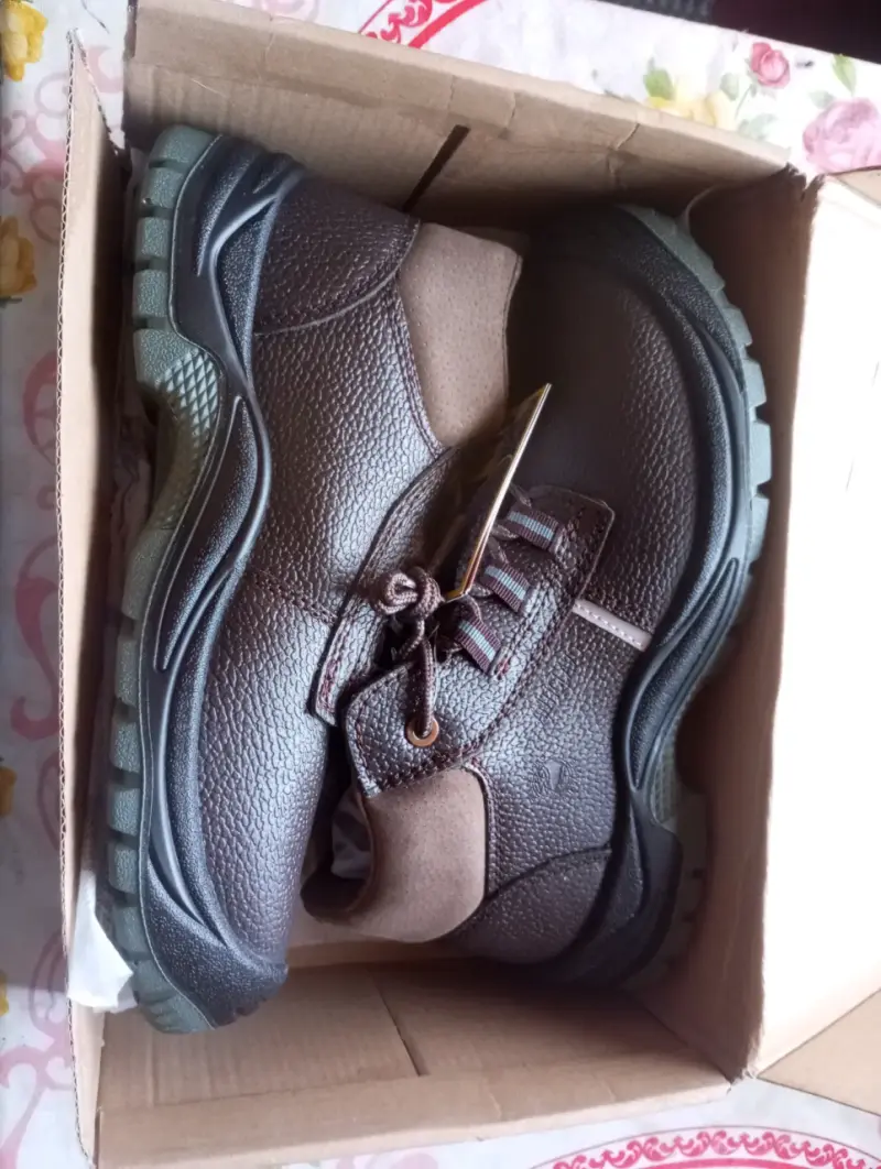 Botas de seguridad marrones