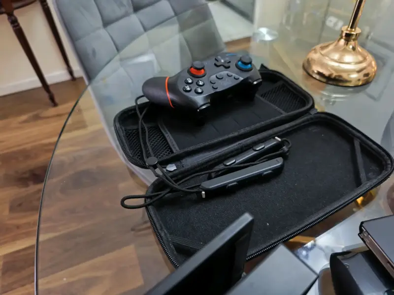 Nintendo Switch - 2