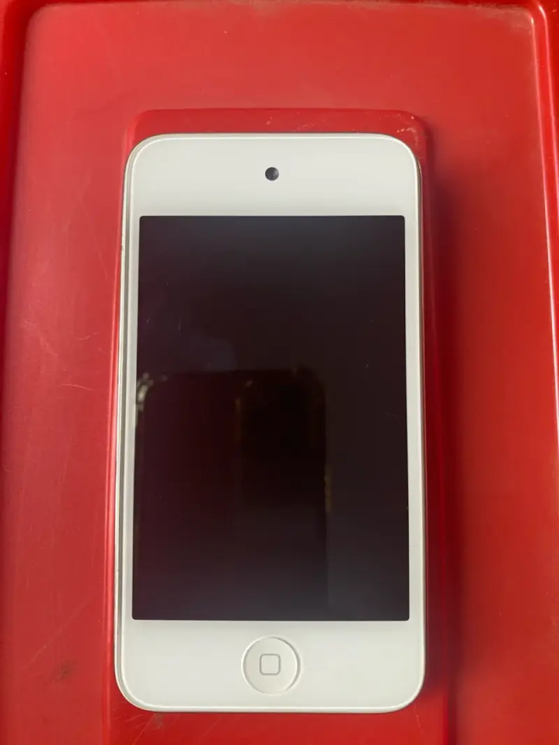 iPod touch blanco 4ta generacion - 1