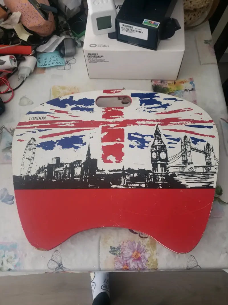 Mesa para notebook con diseño Londres - 1