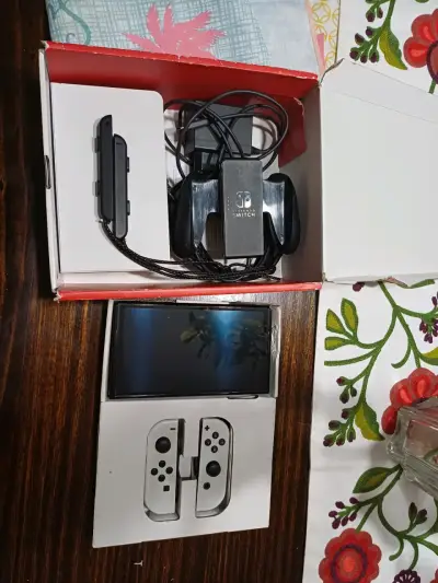 Consola Nintendo Switch completa - miniatura 3