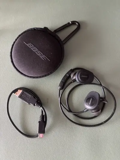 Auriculares Bose Soundsport con estuche - miniatura 1