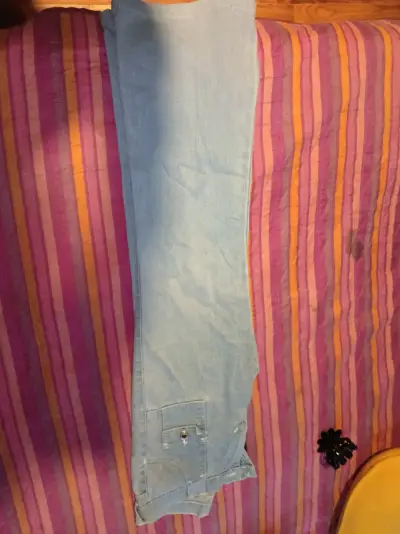 Jeans de mezclilla celeste - miniatura 2