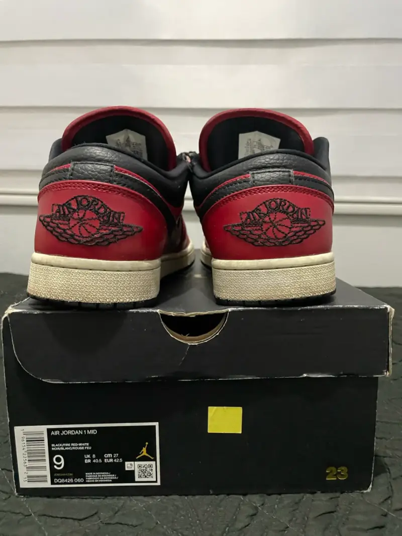 Zapatillas Air Jordan 1 rojas - 4