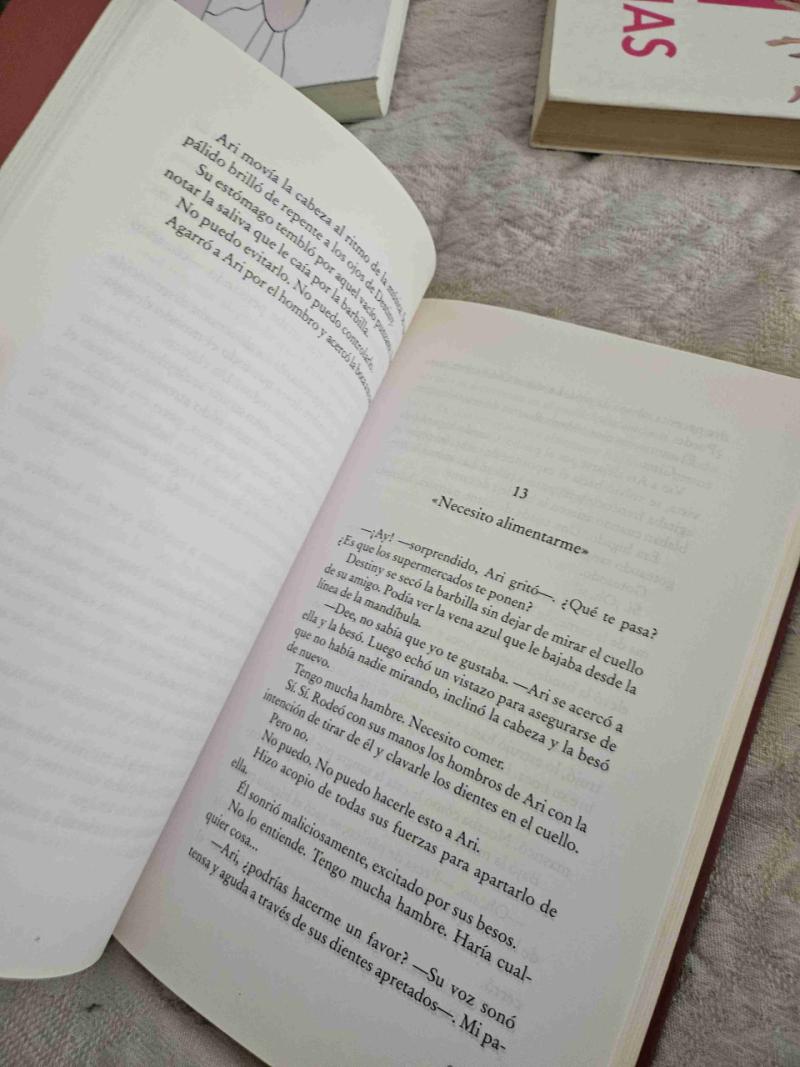 Libro 'Unas chicas peligrosas' de R. L. Stine - 3