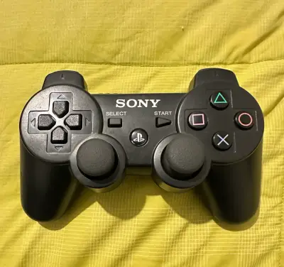 Consola PS3 negra usada - miniatura 6