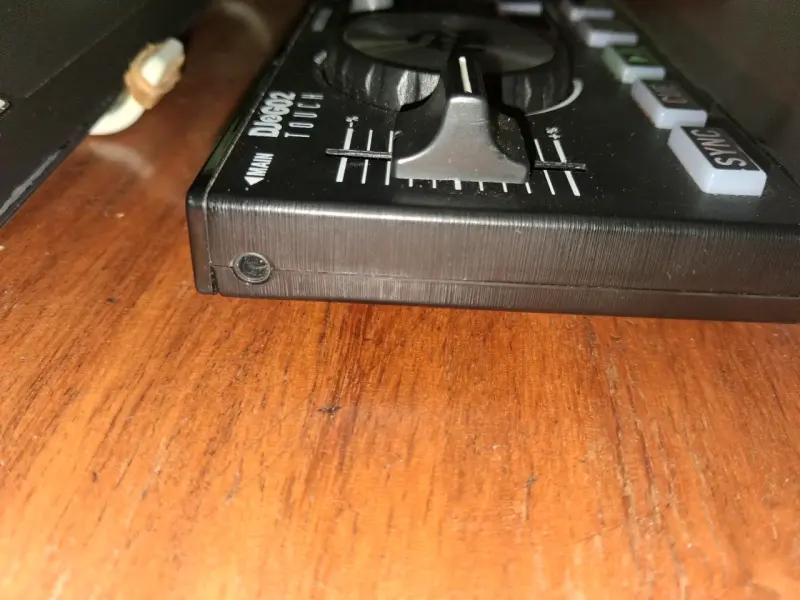 Controlador DJ Numark Touch - 3