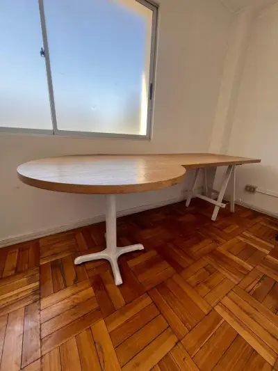Escritorio de madera grande - miniatura 2