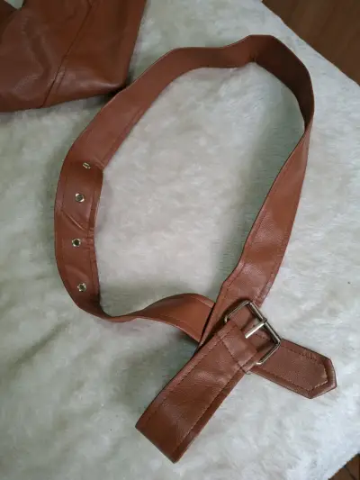 Chaqueta de cuero sintético café - miniatura 3