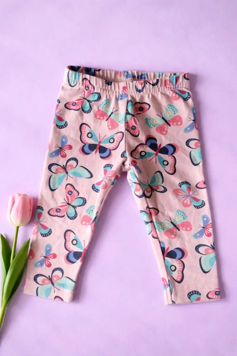 Calza con mariposas para bebé niña - 1