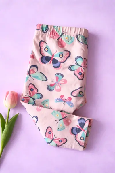 Calza con mariposas para bebé niña - miniatura 2