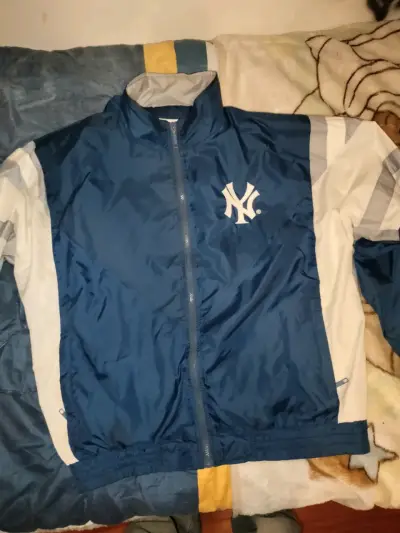 Cortavientos azul starter de los yankees - miniatura 1