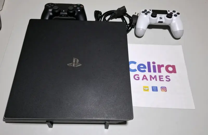 PS4 pro con juegos 2 mandos - 3