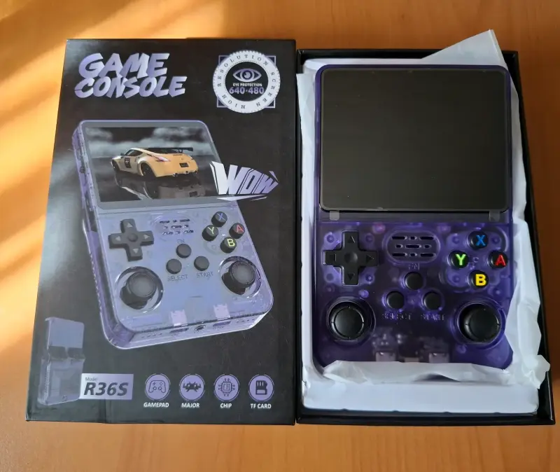 R36s Consola de juegos portátil retro - 1