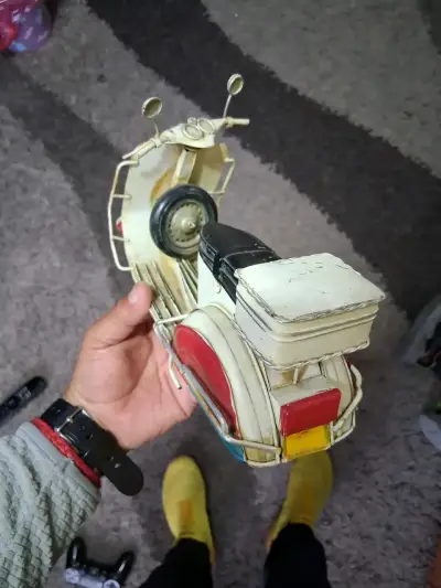 Motocicleta decorativa vintage - miniatura 4
