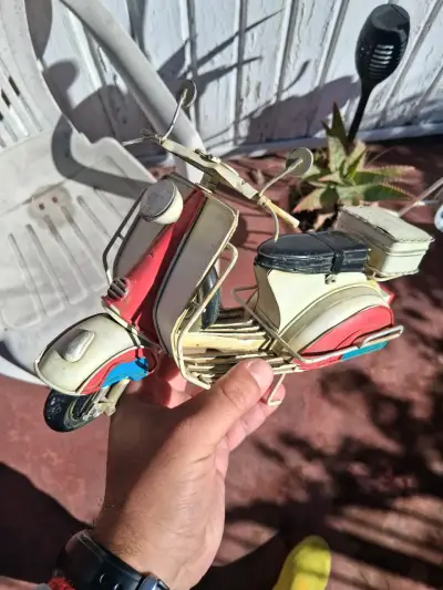 Motocicleta decorativa vintage - miniatura 6