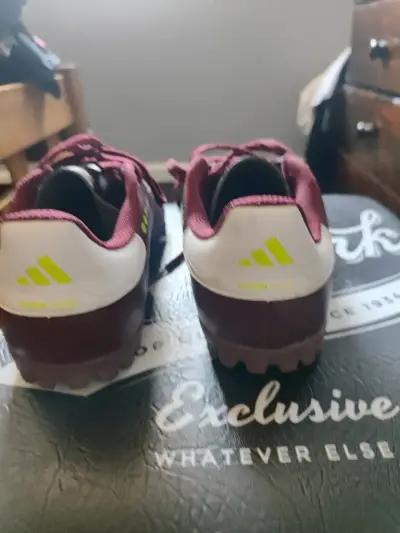 Zapatillas deportivas burdeo Adidas - miniatura 1