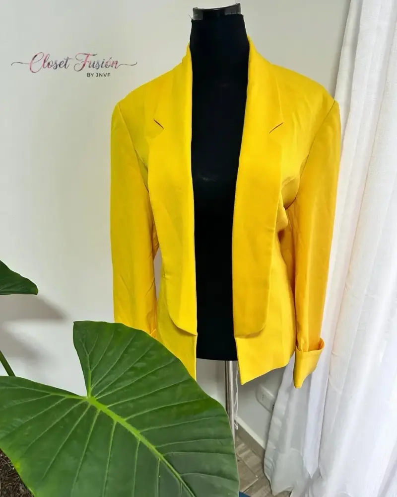 Blazer amarillo elegante - 3